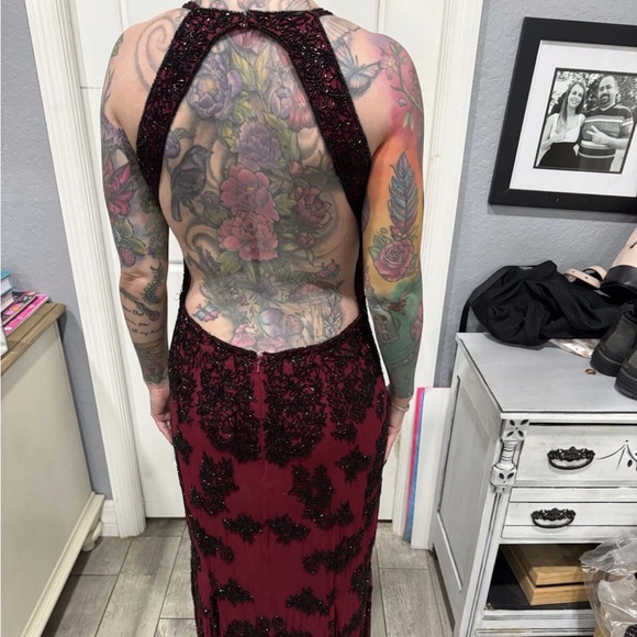 Vintage Gothic 🥀 red SILK gown with heavy black beading - Picture 15 of 16